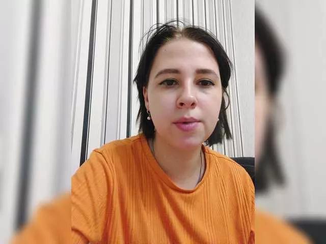 -kisulay- on BongaCams 