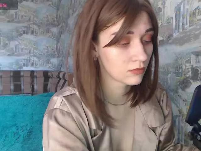 -LauraGold- on BongaCams 