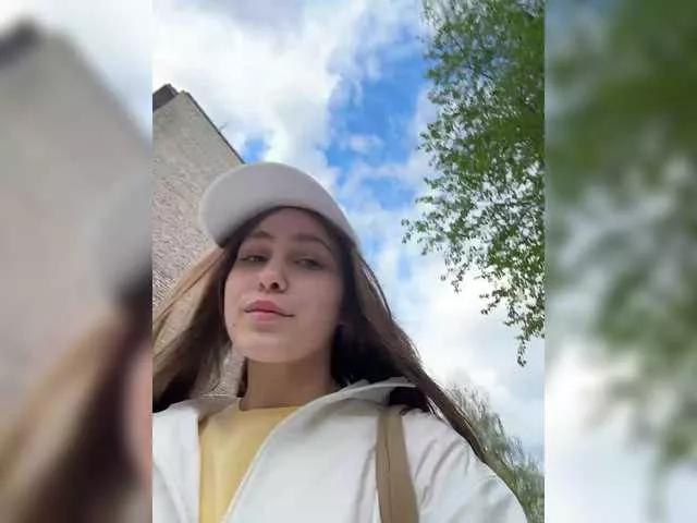 Adelaida1001 on BongaCams 