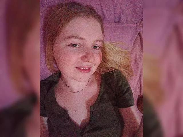 AliciaSvip on BongaCams 