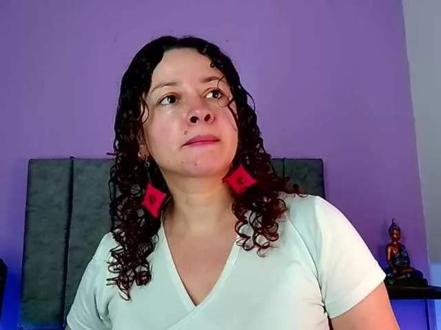 ArtesanaMK on BongaCams 