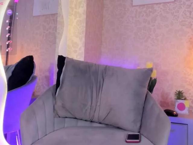 Ashley-Pink on BongaCams 