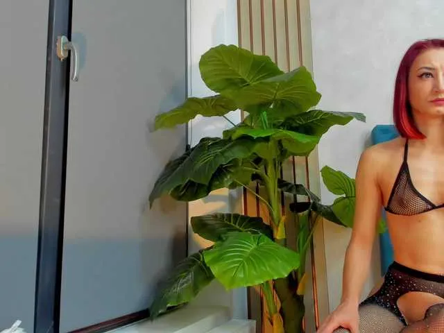 AsshleySing model from BongaCams