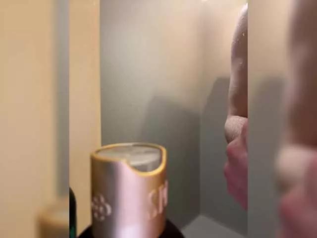 Big-Dick-Energy on BongaCams 