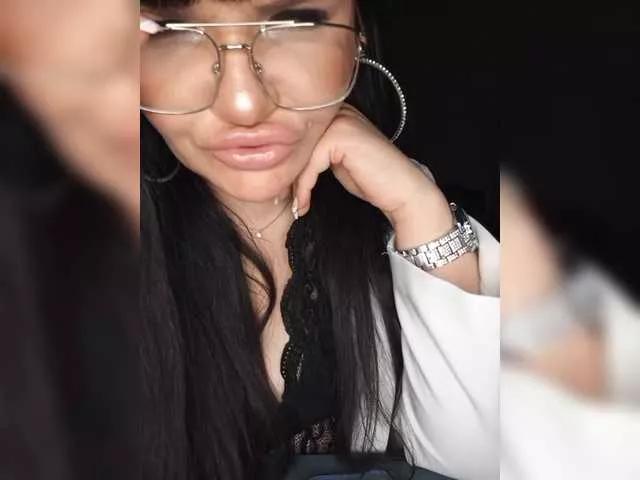 Brunetochkaaa