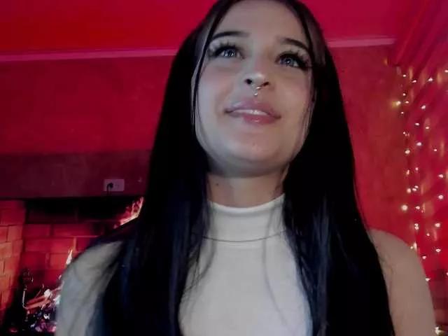 Charlotte-greys on BongaCams 