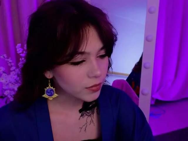 CoralineJones on BongaCams 