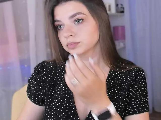 Daisy-777- on BongaCams 