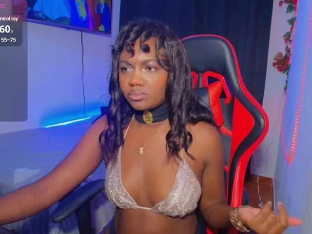 Daphnewa5808 on BongaCams