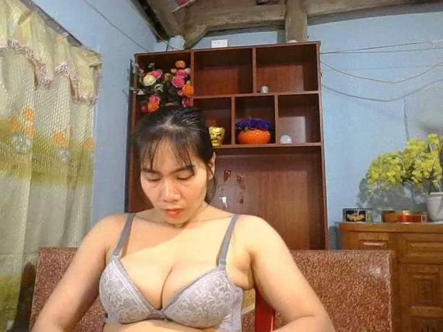 EllaShow93
