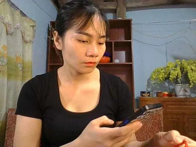 EllaShow93