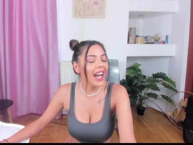 evakittyy on BongaCams 