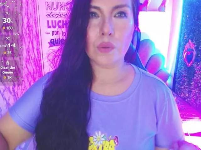 Evelyn-mature19 on BongaCams 