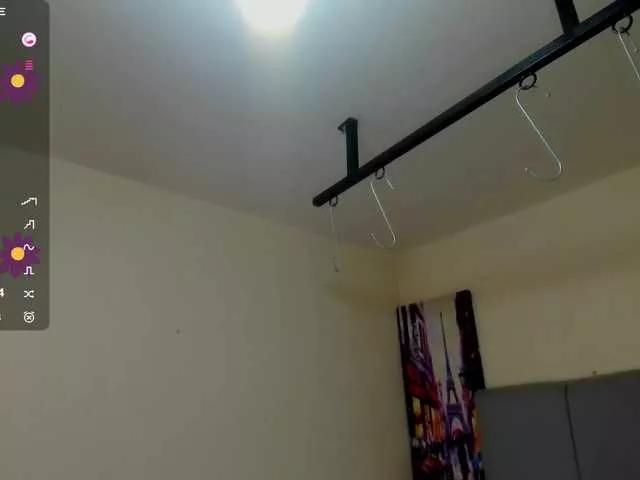jazmin-white on BongaCams 