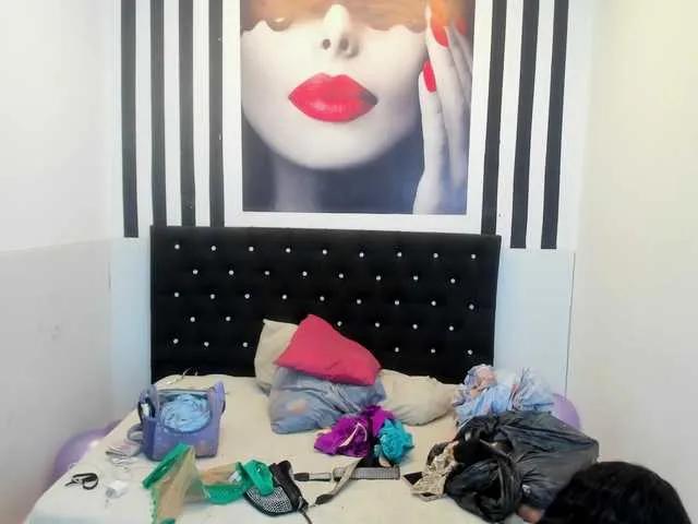 Kloee11 on BongaCams 