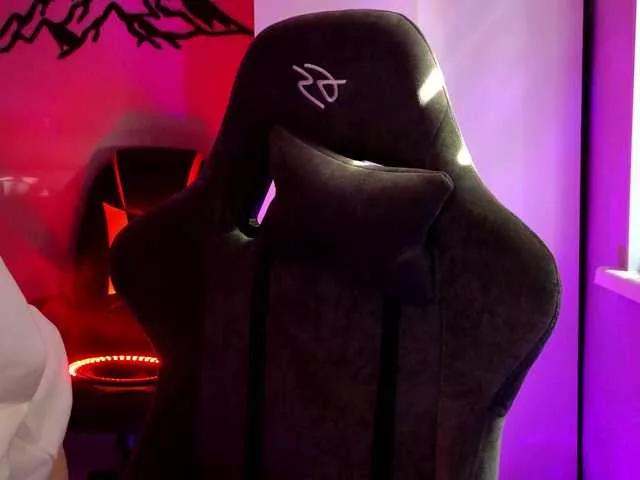 KUQOSA on BongaCams 