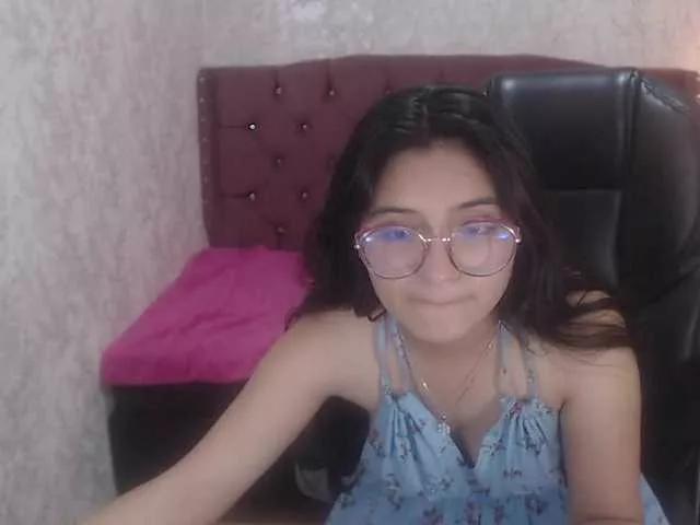 laurenelove on BongaCams 