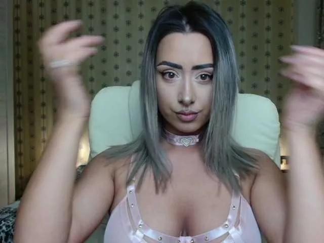 Leslie-Secret