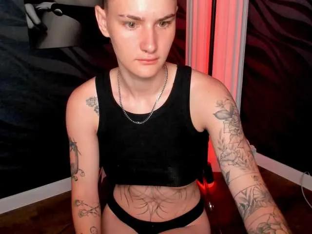 LindaBryantt on BongaCams 