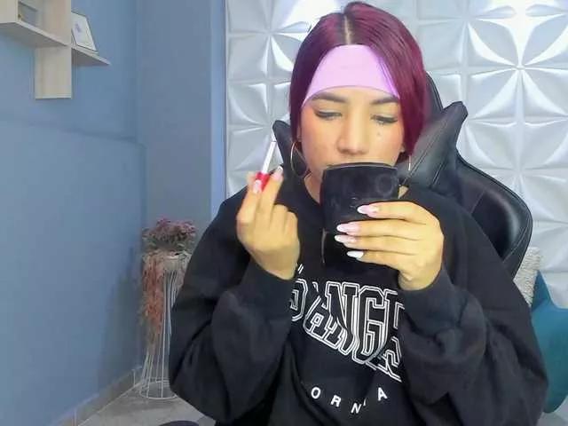 LindseyFerrer on BongaCams 