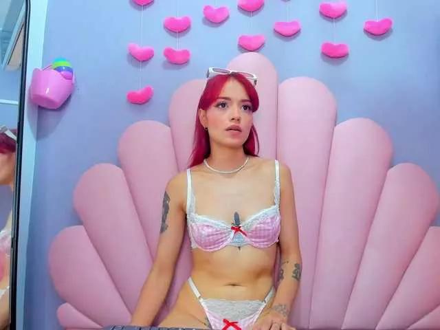 LucyMiller on BongaCams 