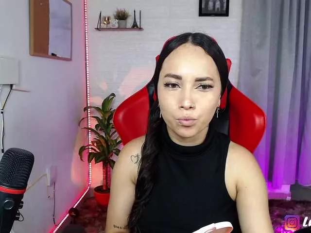 Lucyy-Rose