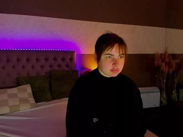 LunaHeadly on BongaCams 