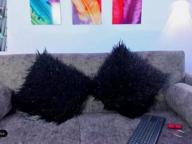 MiaEngels on BongaCams 