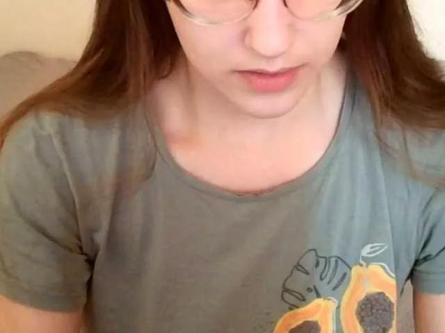 mikkirsan1 on BongaCams 