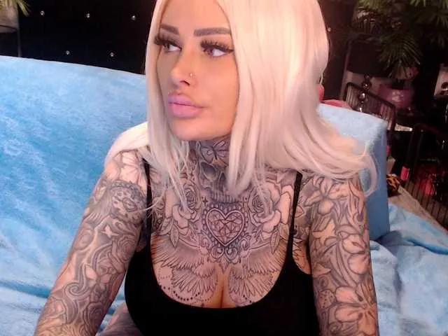 MilaElaine