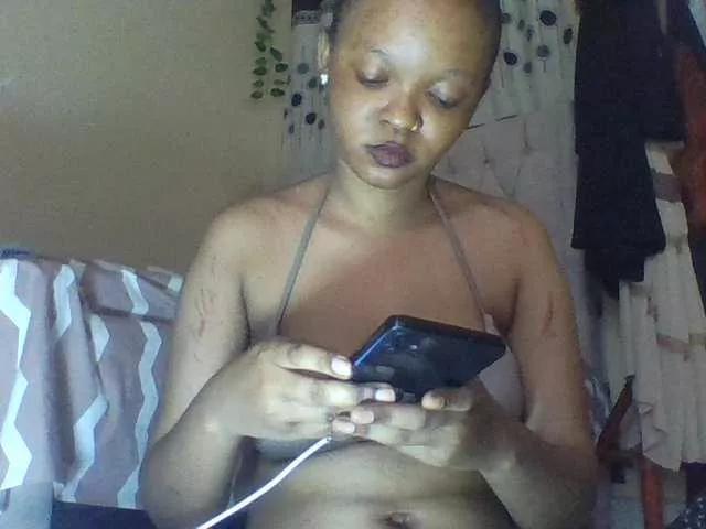 Miss-riri on BongaCams 