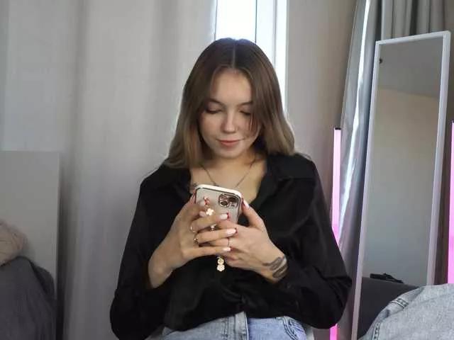 norakisses on BongaCams 