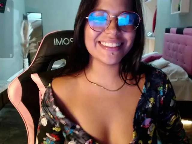 OliviaCarter1