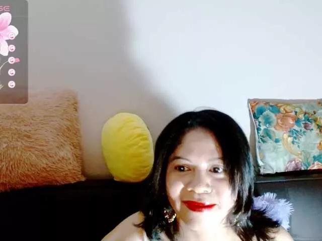 Rosita1900 on BongaCams 