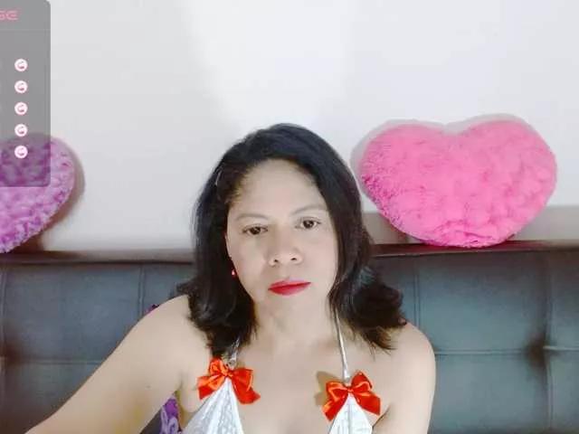 Rosita1900 on BongaCams 