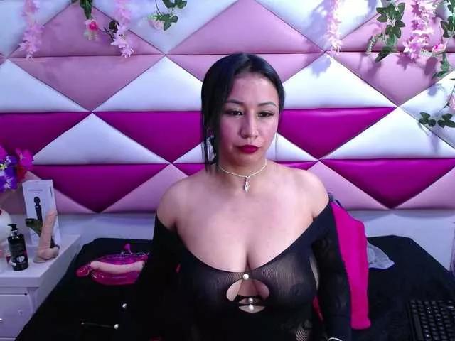 SalmaSantos on BongaCams 