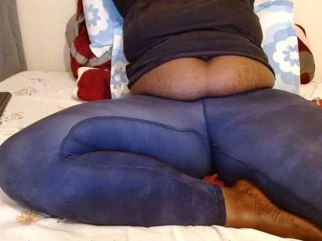 Sexiemama on BongaCams 