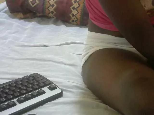 Sexyvilliet on BongaCams 
