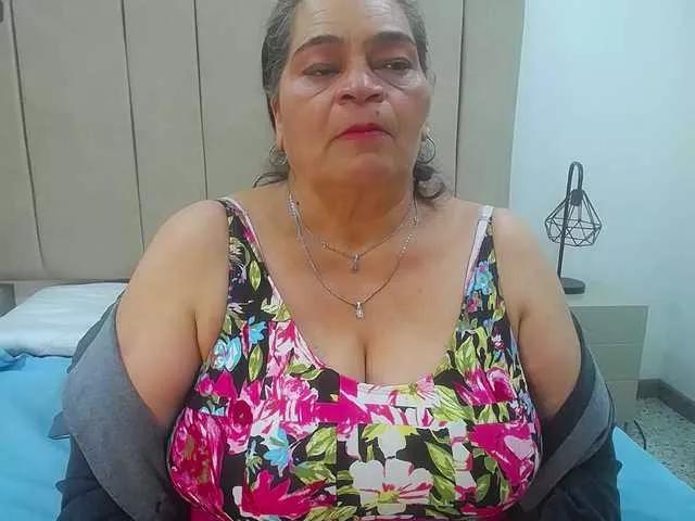 VickyBoobss