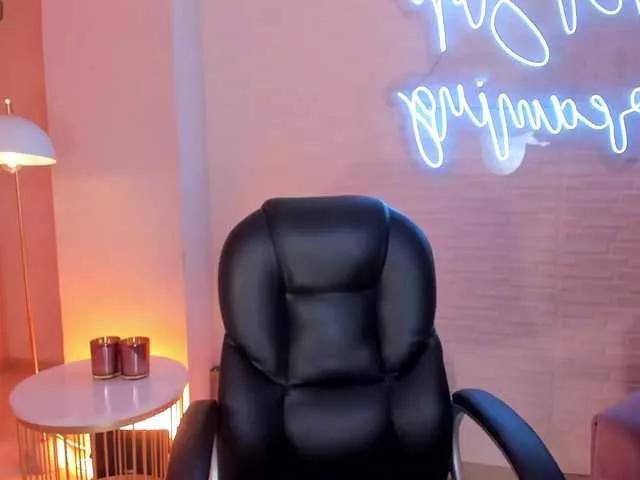 VictoriaMilan
