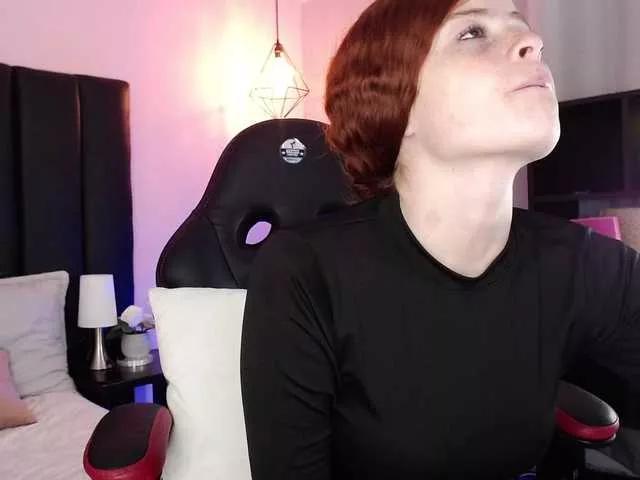 WandaScarlett on BongaCams 