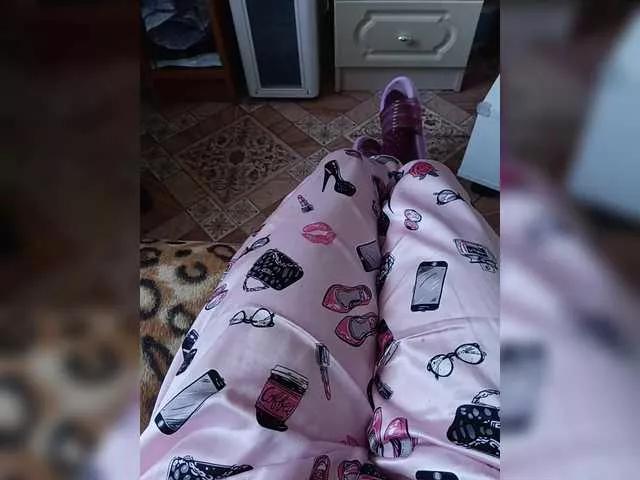 ZaraSss on BongaCams 