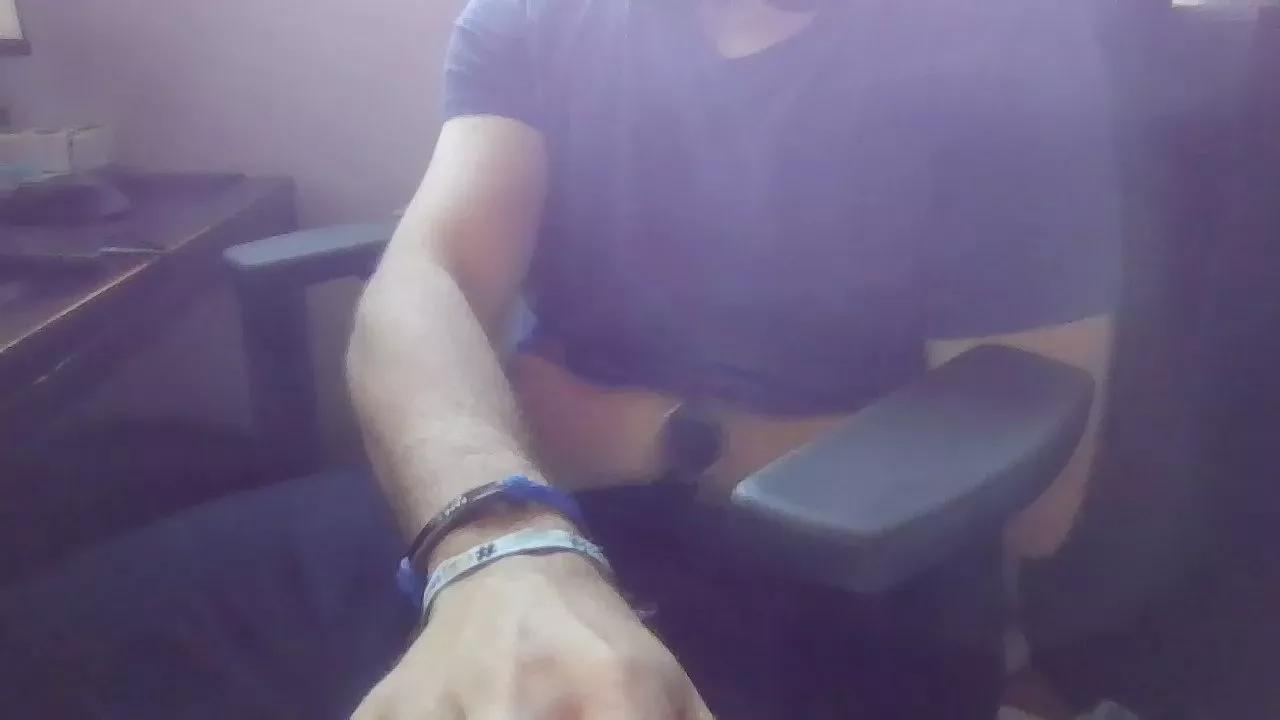 Dotadomasmad on Cam4 
