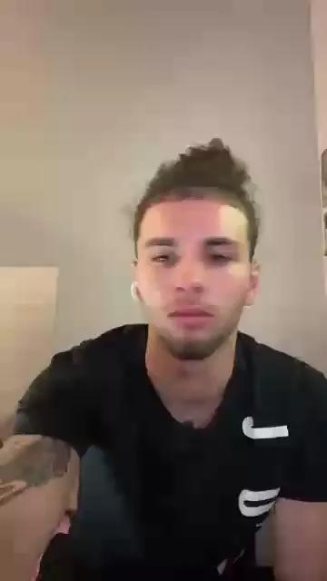Elnene7777 on Cam4 
