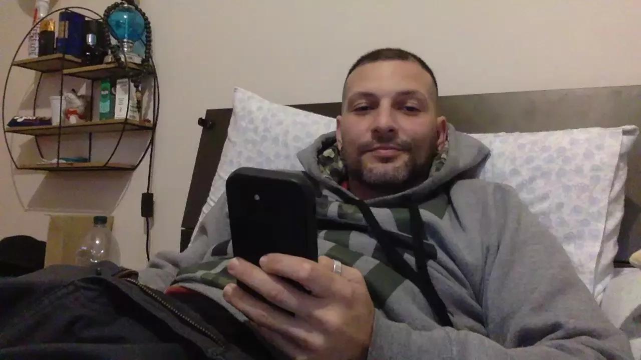goroasroma on Cam4 