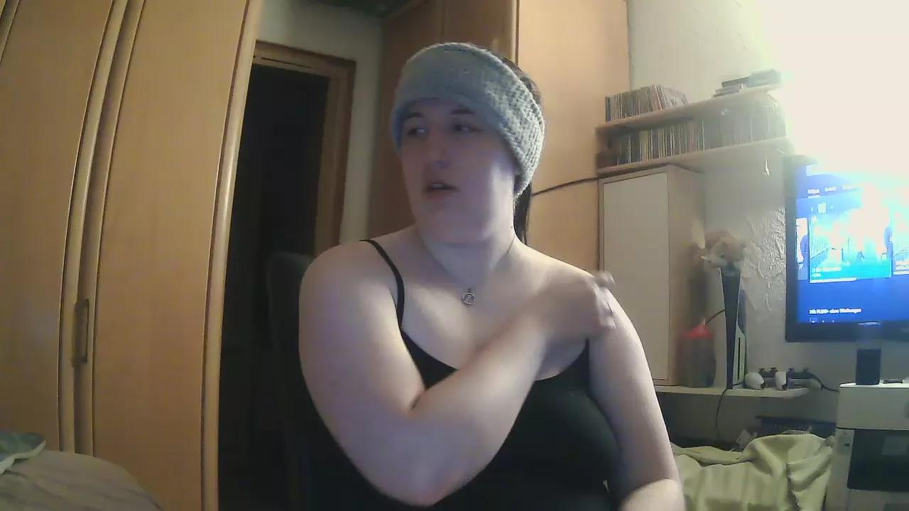 hotwife2026 on Cam4 