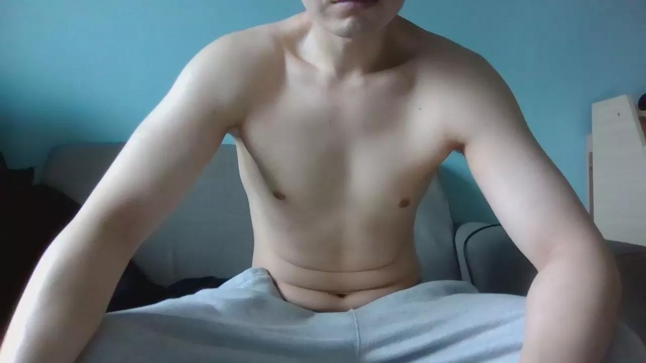 huang500 on Cam4 