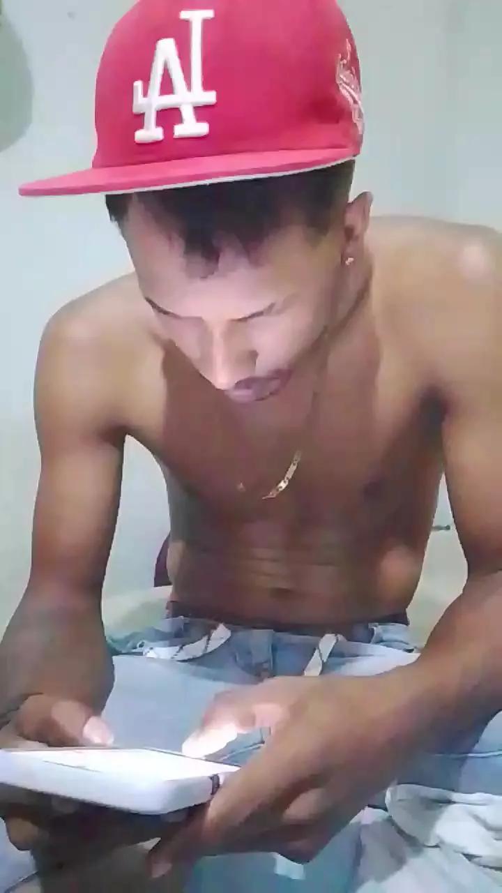 interhogar on Cam4 
