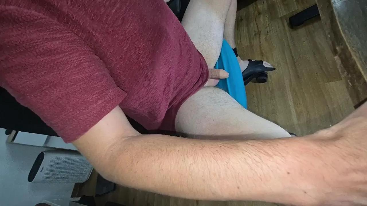 LuckyBong on Cam4 