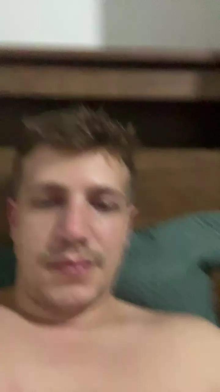 Mefil on Cam4 